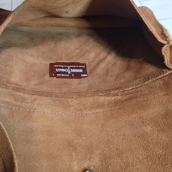 Minnetonka Suede Tan and Brown Fringe Crossbody Bag - Picture 7 of 16